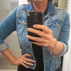 COPY - H&M Label of Graded Goods size 14 women’s Mid crop distressed jean jacke…